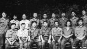 Báo Tuổi Trẻ Hanoi đăng hình quân nhân Bắc Triều Tiên đến giúp Hanoi trong thời chiến tranh Việt Nam 
